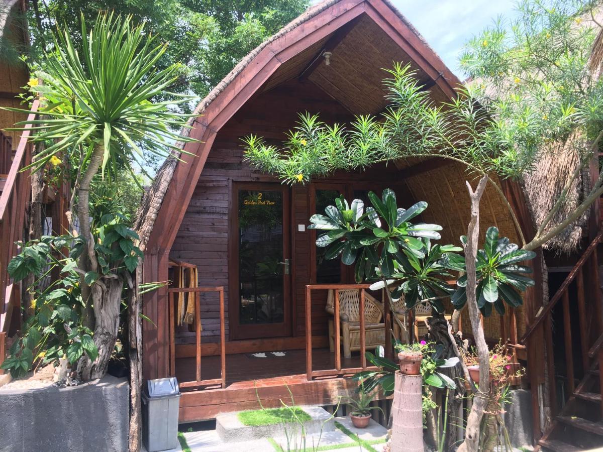 The Golden Ave Bungalow Hotel Gili Trawangan Bagian luar foto